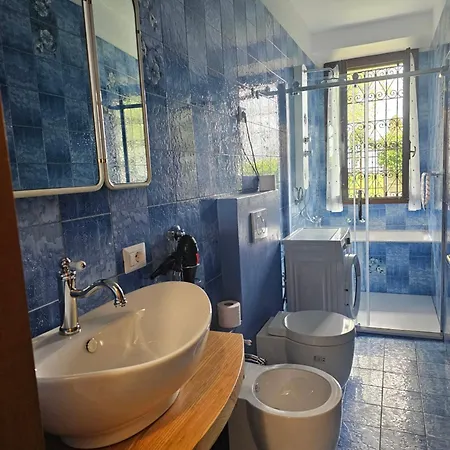 Daire Ground Floor- Pet Friendly Stay-private Garden-parking-lake View - Bike Friendly House