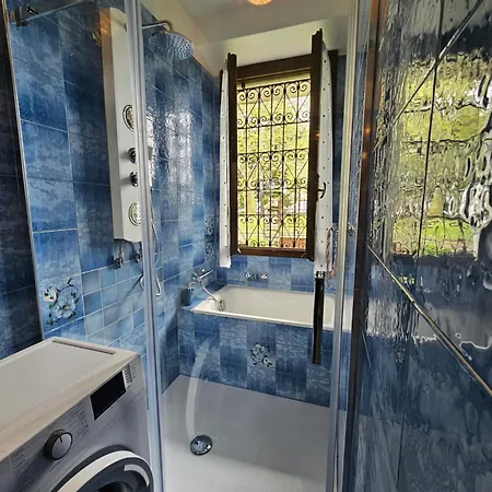 Daire Ground Floor- Pet Friendly Stay-private Garden-parking-lake View - Bike Friendly House Colico
